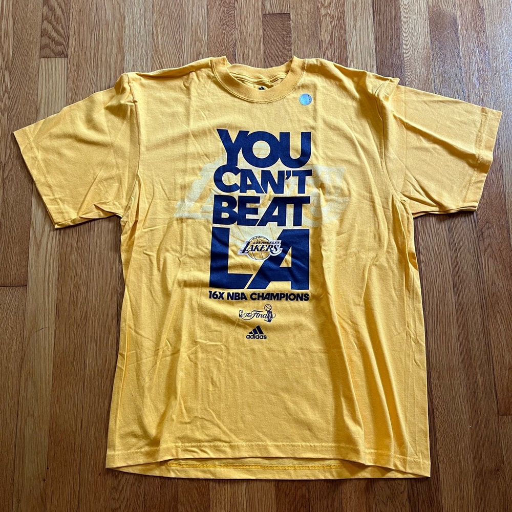 NWOT Adidas You Can’t Beat Los Angeles Lakers 16x NBA Champion T Shirt Xl